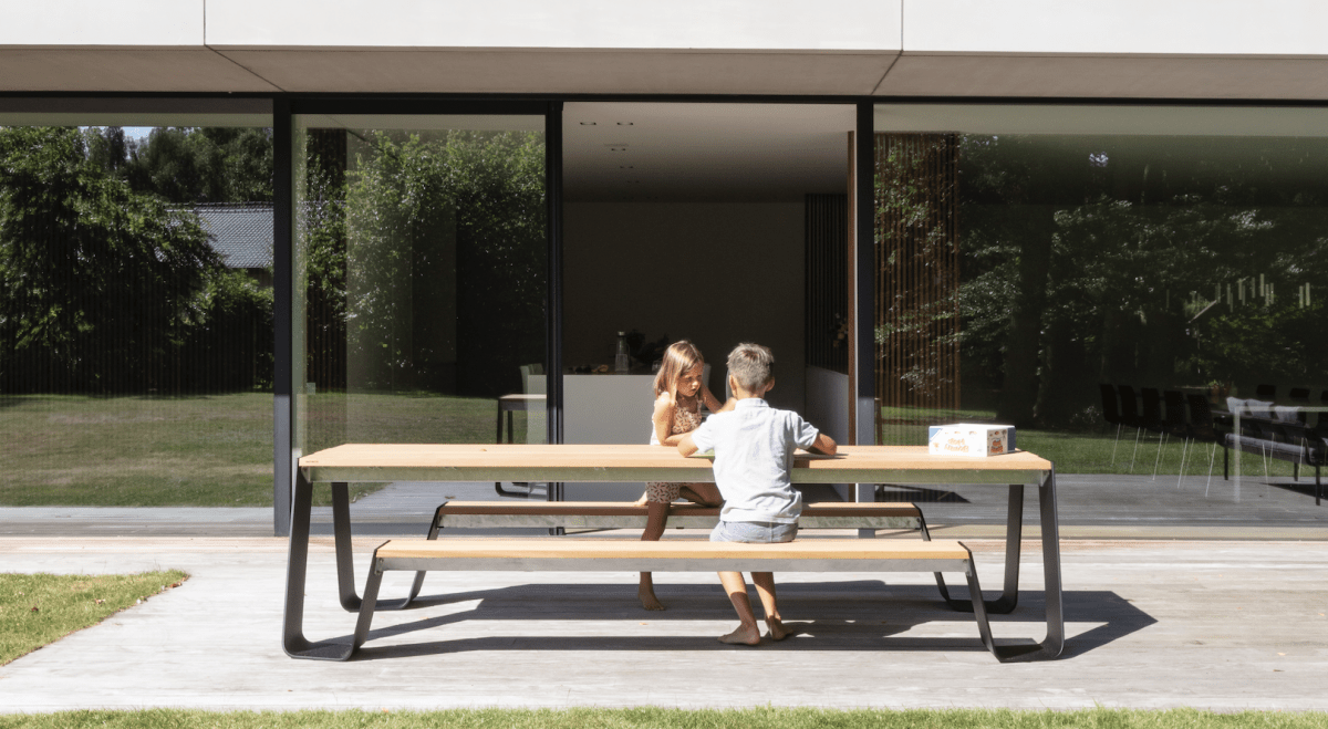 Meubili - Extremis - Marina