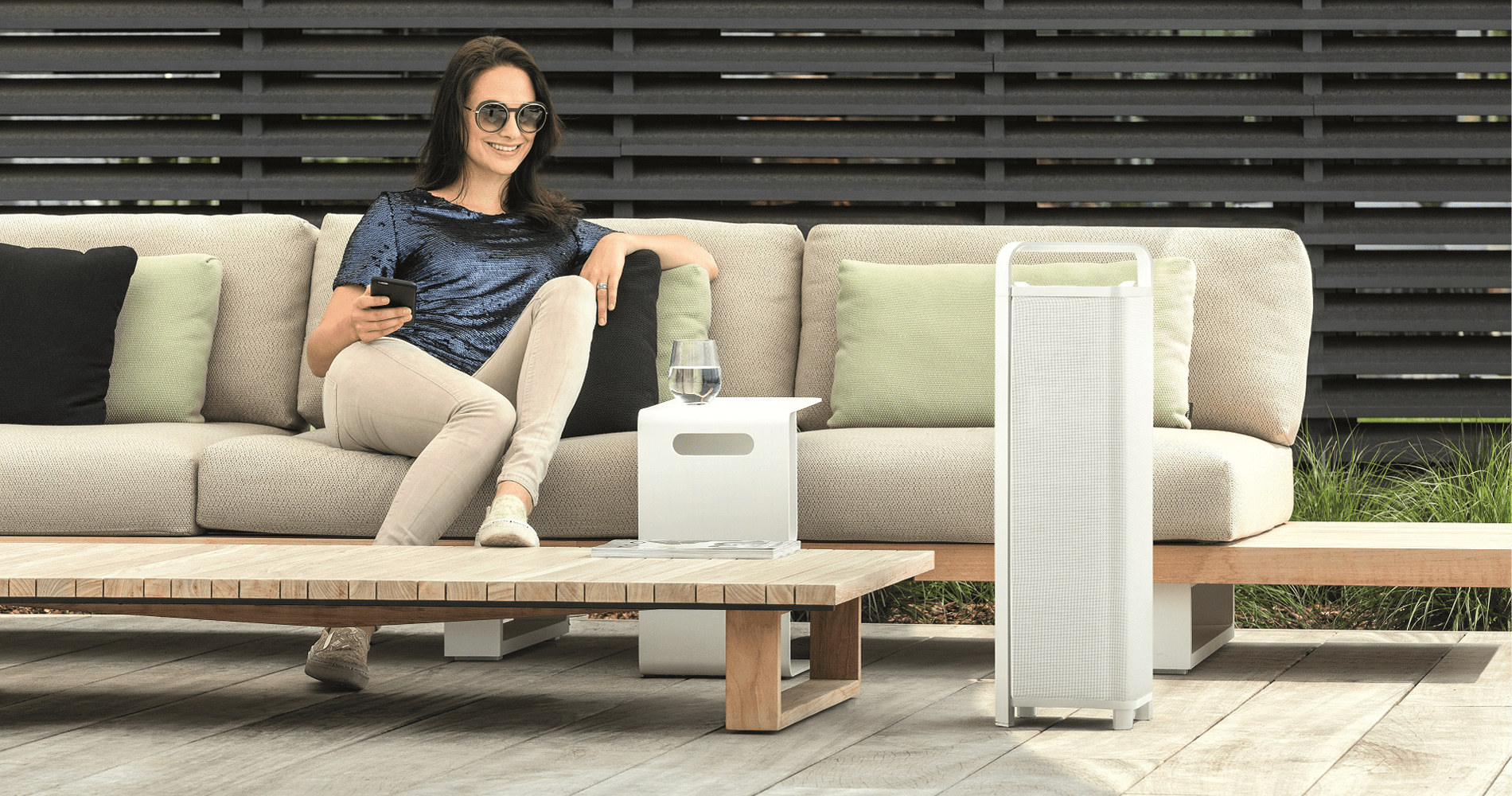 escape - meubili - speaker